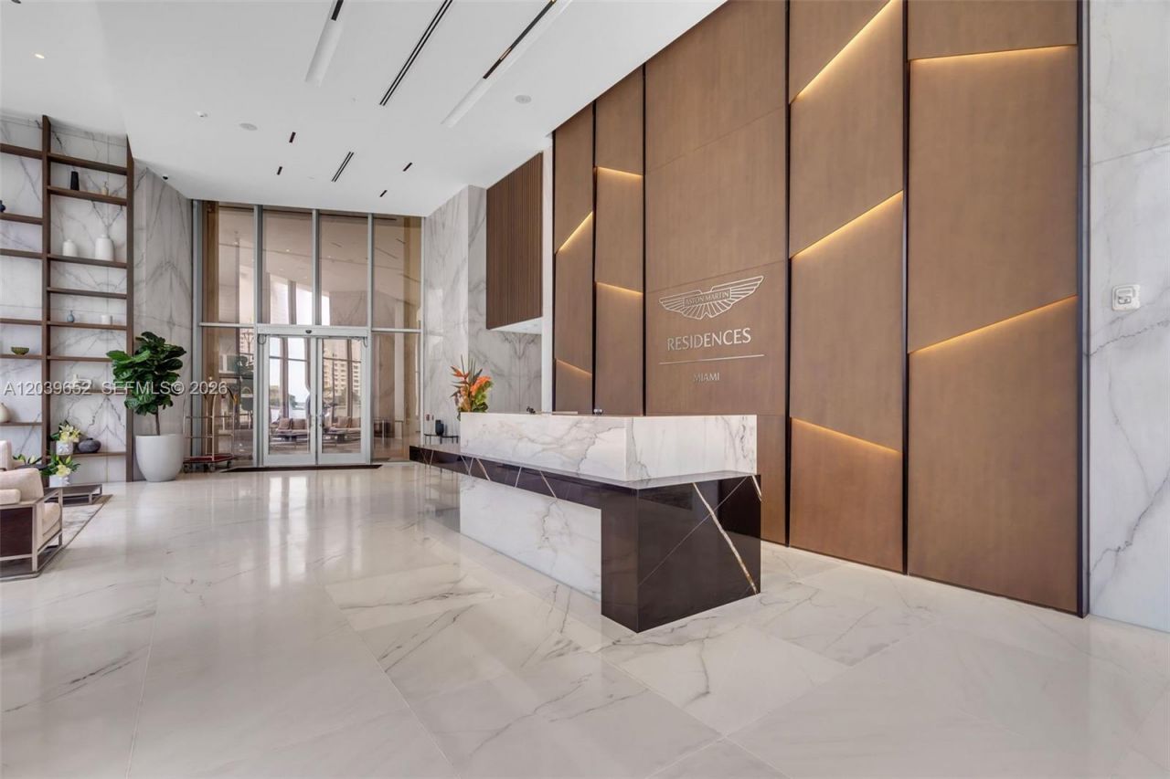 300 Biscayne Blvd Way, Unit 4008, Miami, FL 33131 Photo