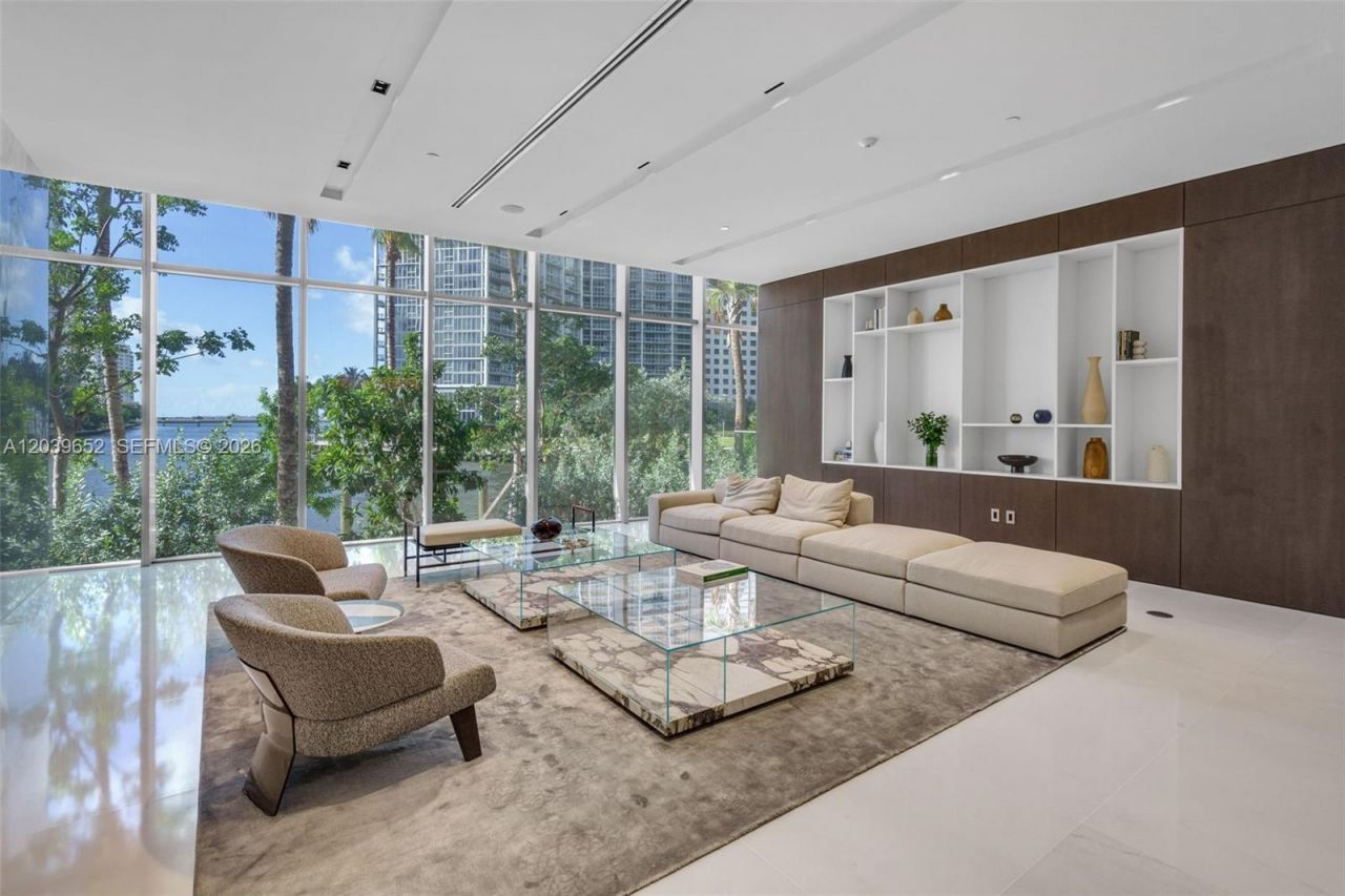 300 Biscayne Blvd Way, Unit 4008, Miami, FL 33131 Photo