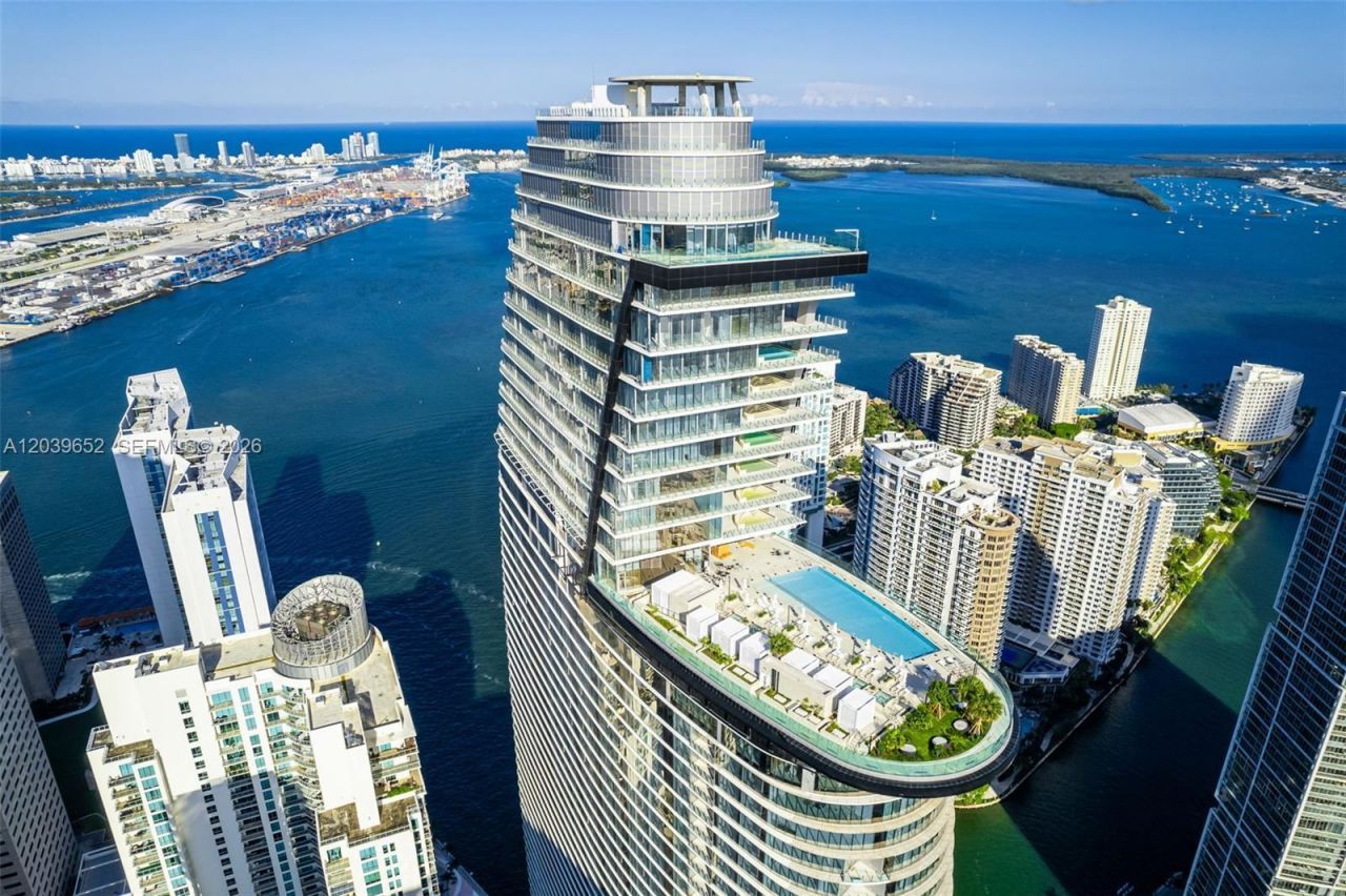 300 Biscayne Blvd Way, Unit 4008, Miami, FL 33131 Photo