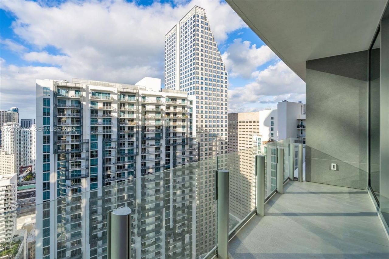 300 Biscayne Blvd Way, Unit 4008, Miami, FL 33131 Photo