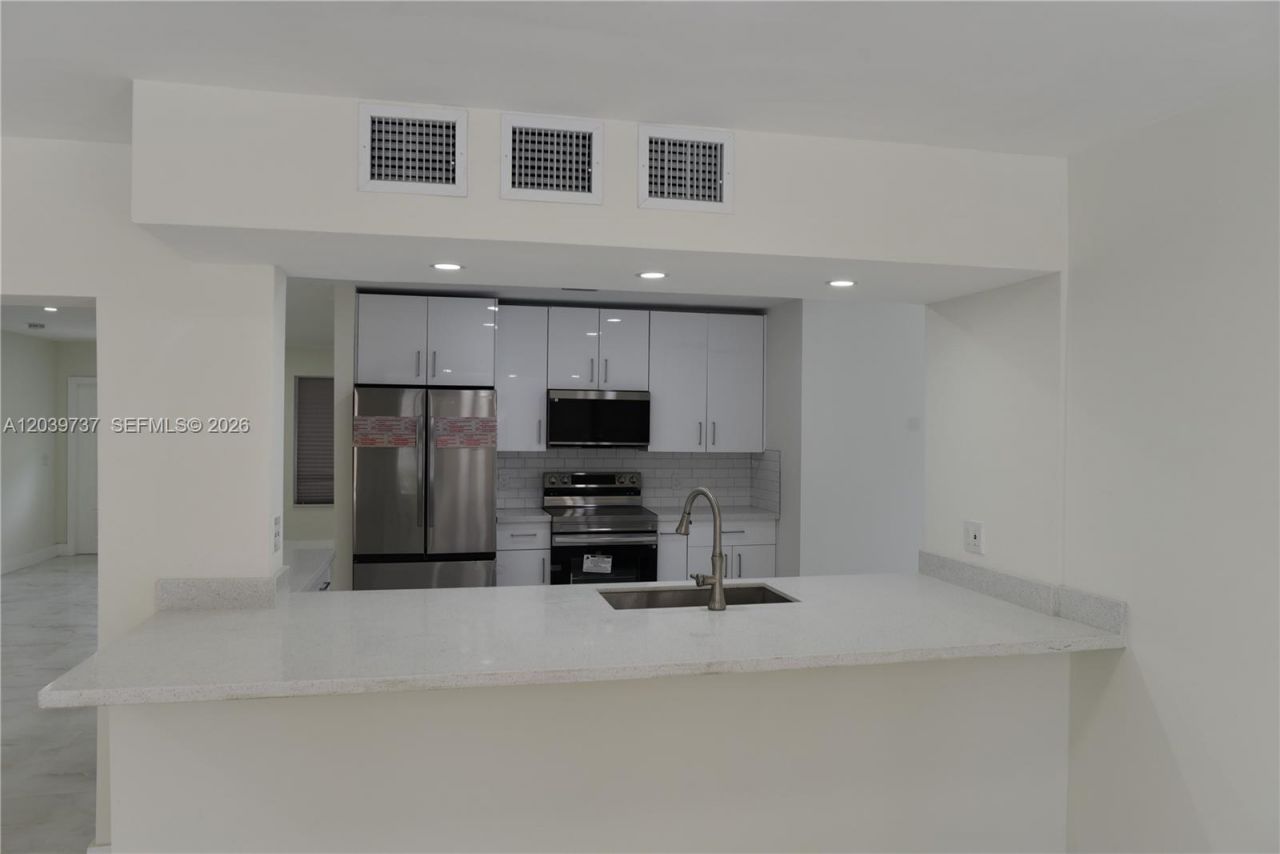 Please Call For Address, Hollywood, FL 33021 Photo