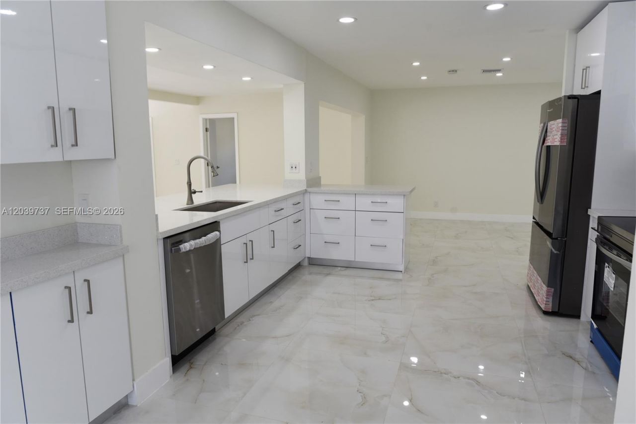 Please Call For Address, Hollywood, FL 33021 Photo