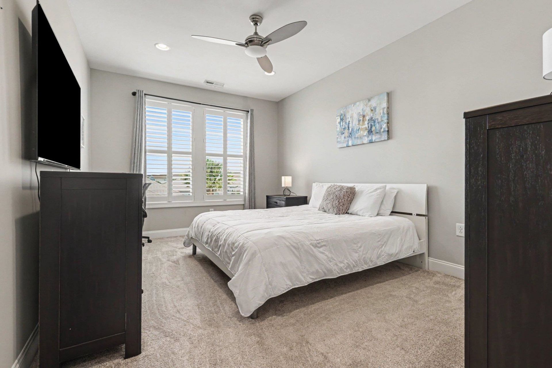 5204 Sea Coral Way Photo 10