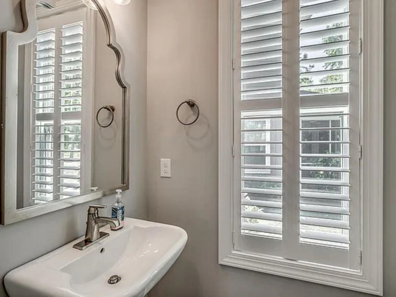 5204 Sea Coral Way Photo 11