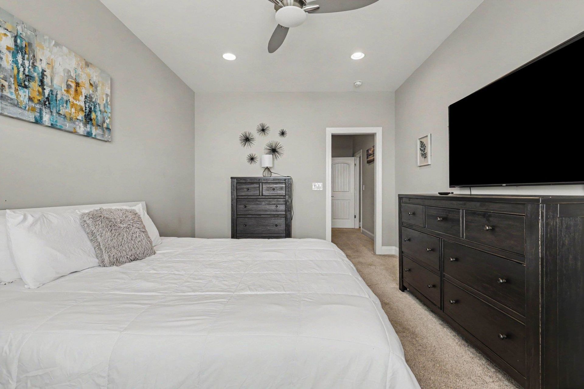 5204 Sea Coral Way Photo 11