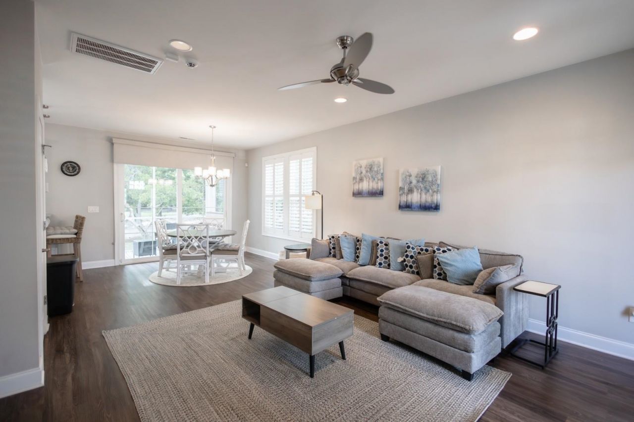 5204 Sea Coral Way Photo 15