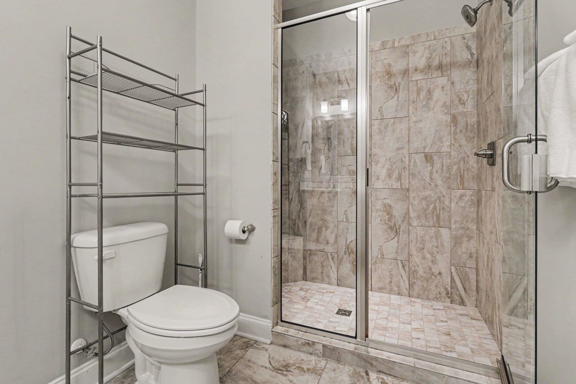 5204 Sea Coral Way Photo 15