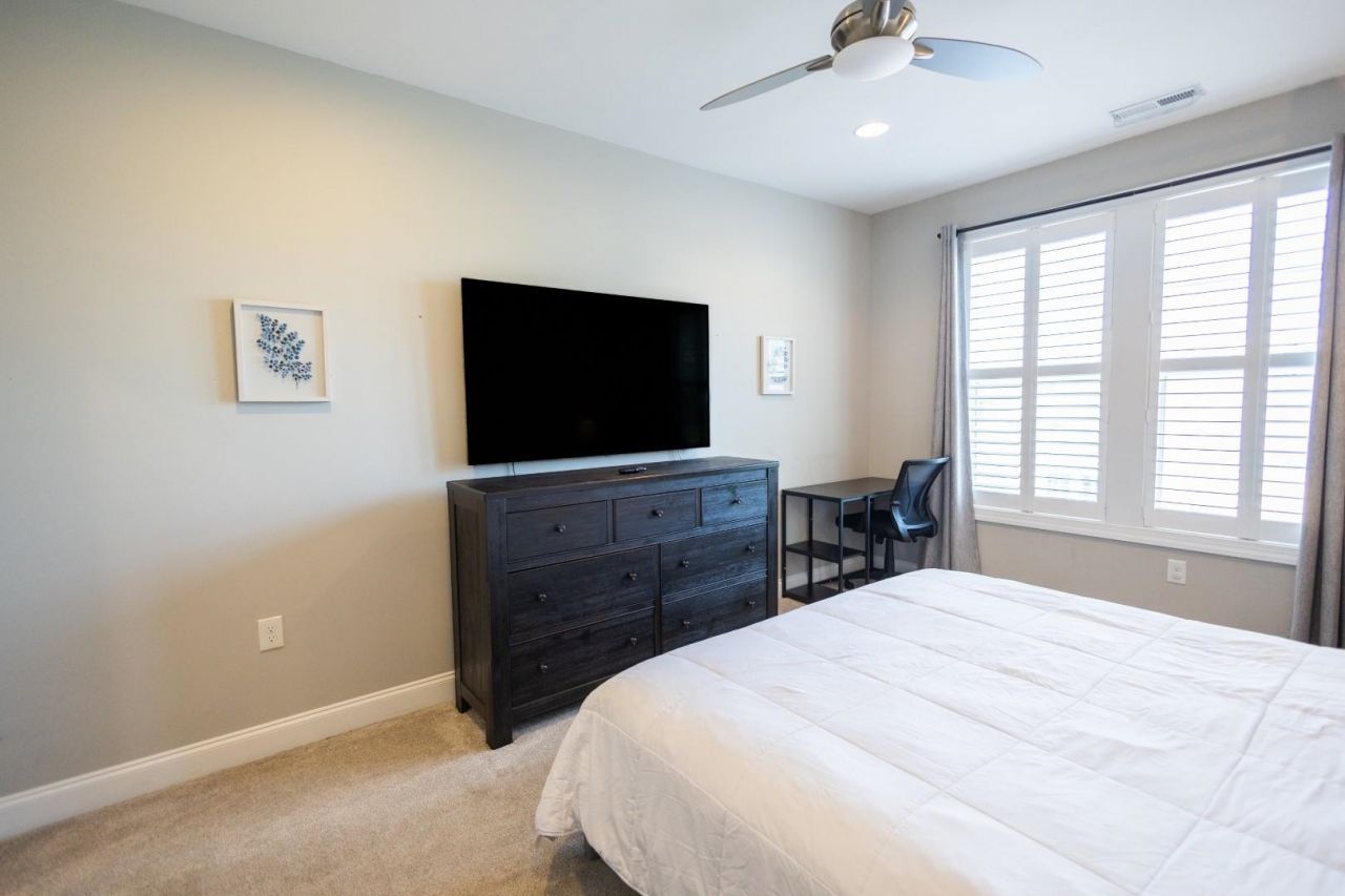 5204 Sea Coral Way Photo 26