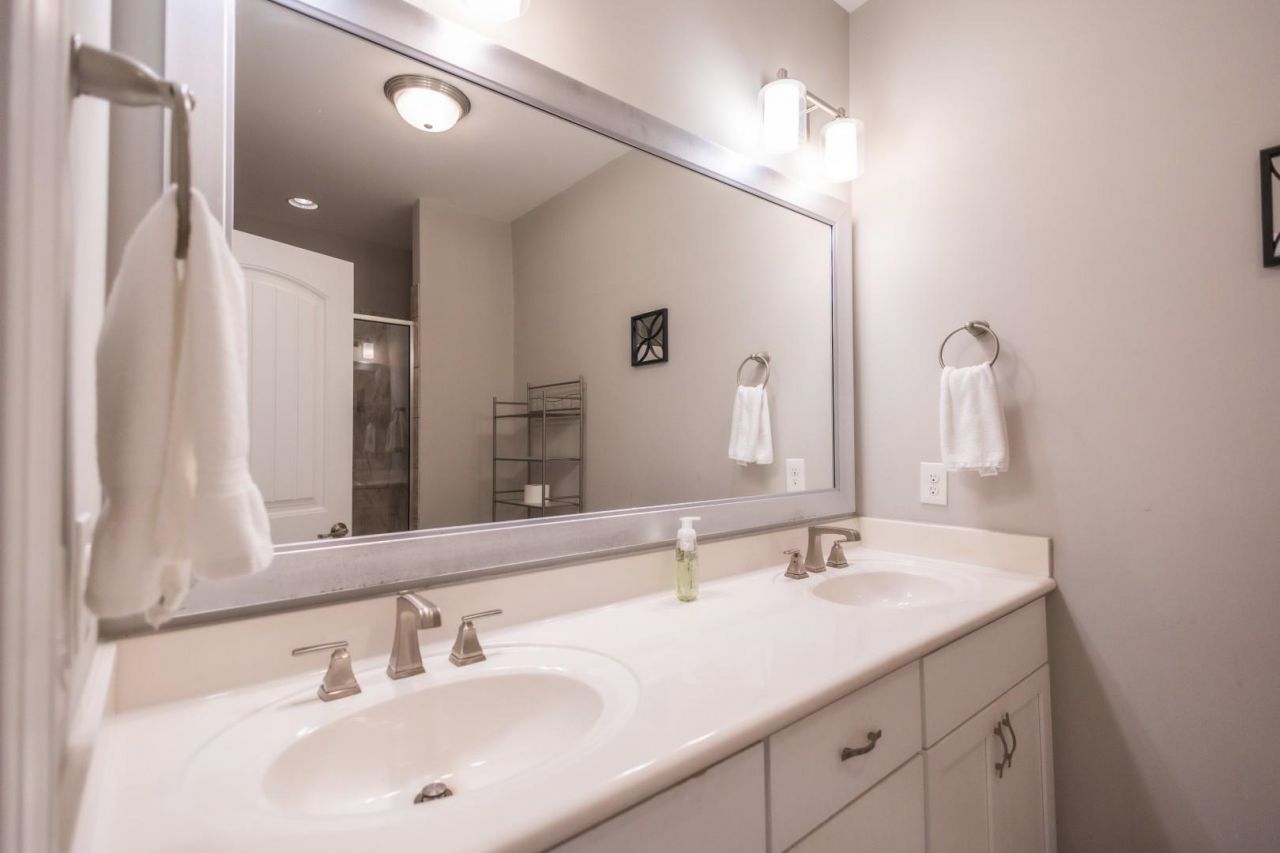 5204 Sea Coral Way Photo 28