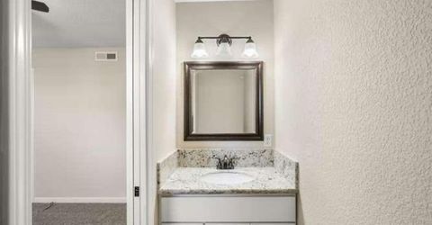 2167 Sarazen Ave, Sacramento, CA 95822 Photo