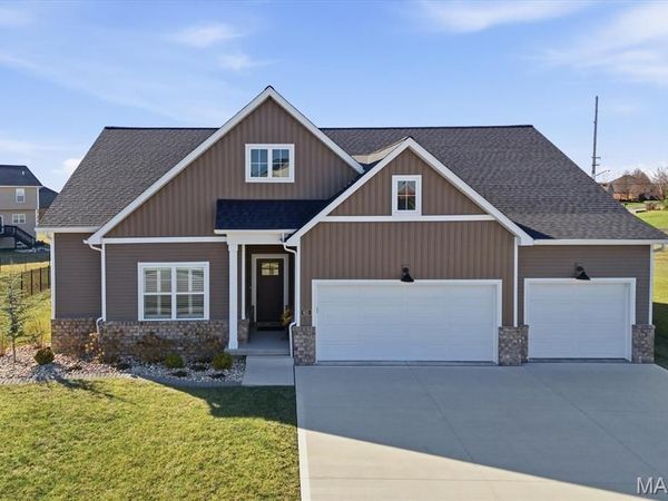 621 Tea Olive Way, O'Fallon, IL 62269