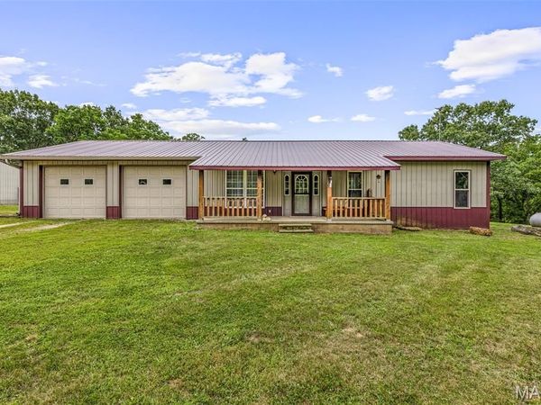21924 Trogden Road, Farmington, MO 63640