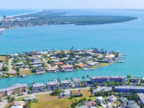 1225 Carlton Court, Unit 202, Fort Pierce, FL 34949