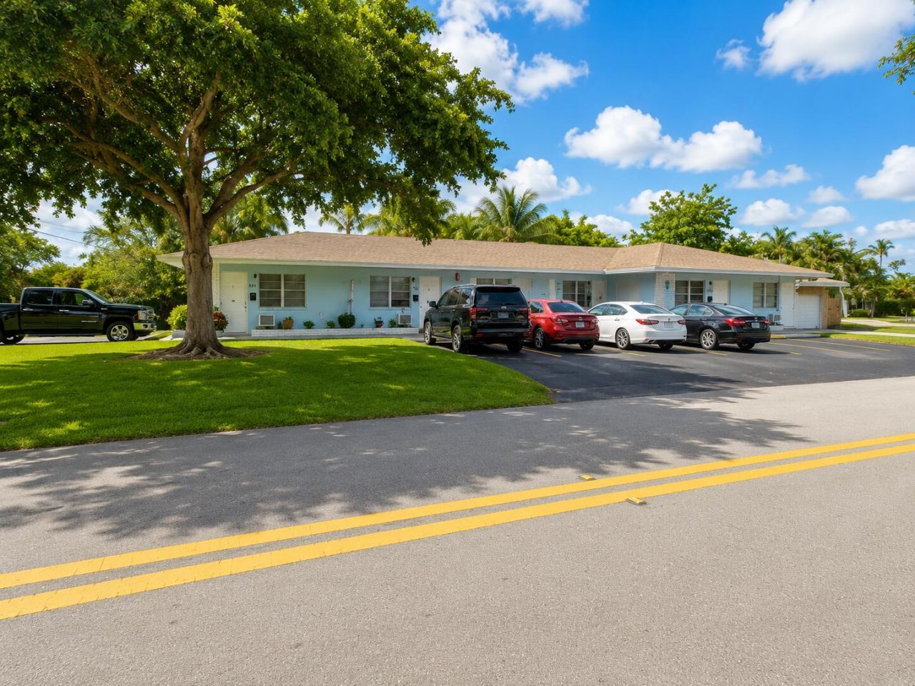 824 NE 16th Street, Unit 828, Fort Lauderdale, FL 33304 Photo
