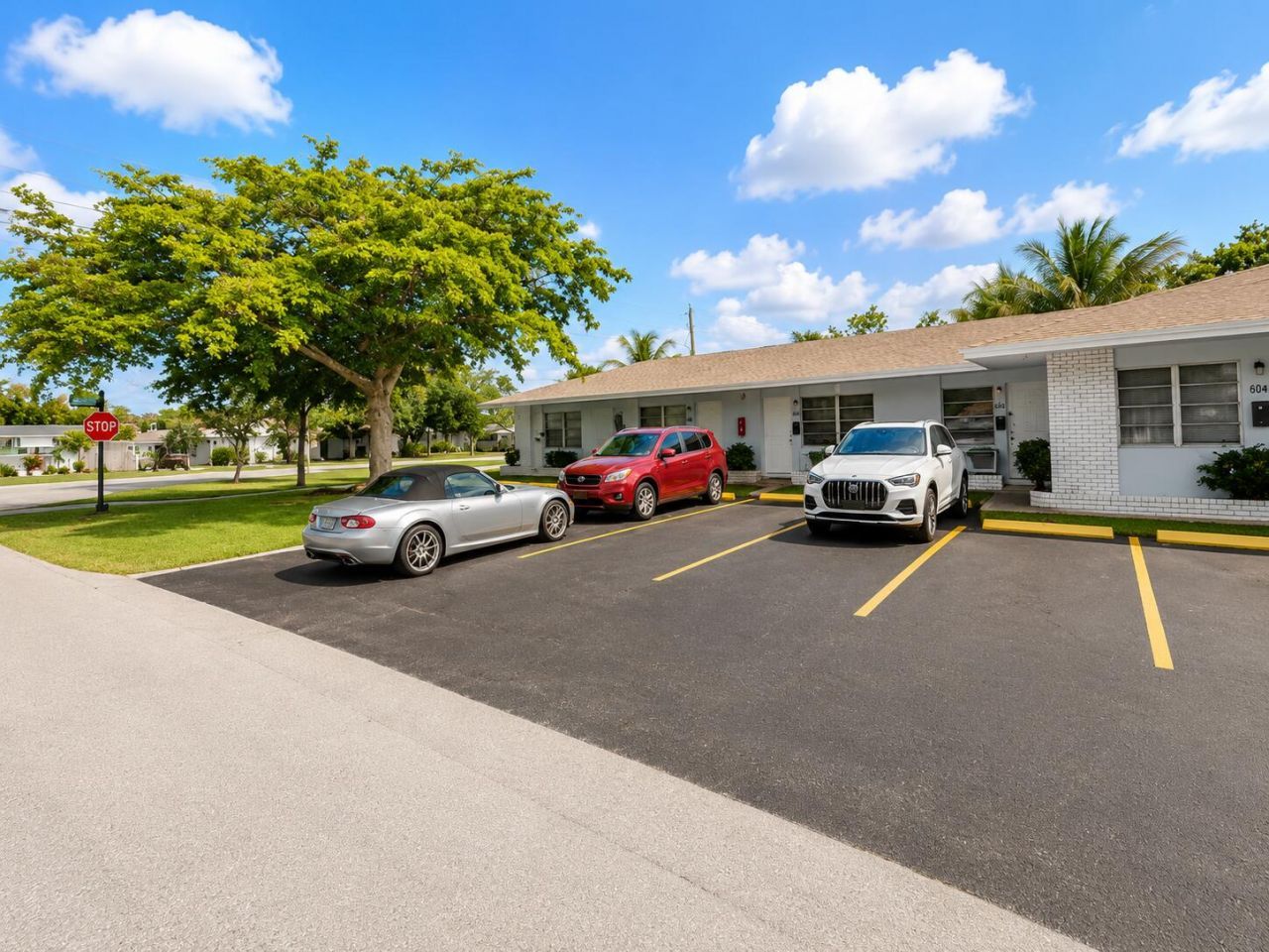 824 NE 16th Street, Unit 828, Fort Lauderdale, FL 33304 Photo