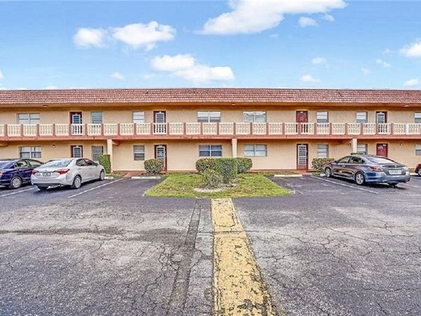 9272 SW 3rd Street, Unit 410, Boca Raton, FL 33428