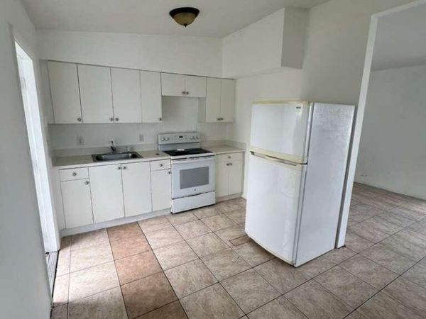 1524 NW 42nd Street, Unit B, Miami, FL 33142