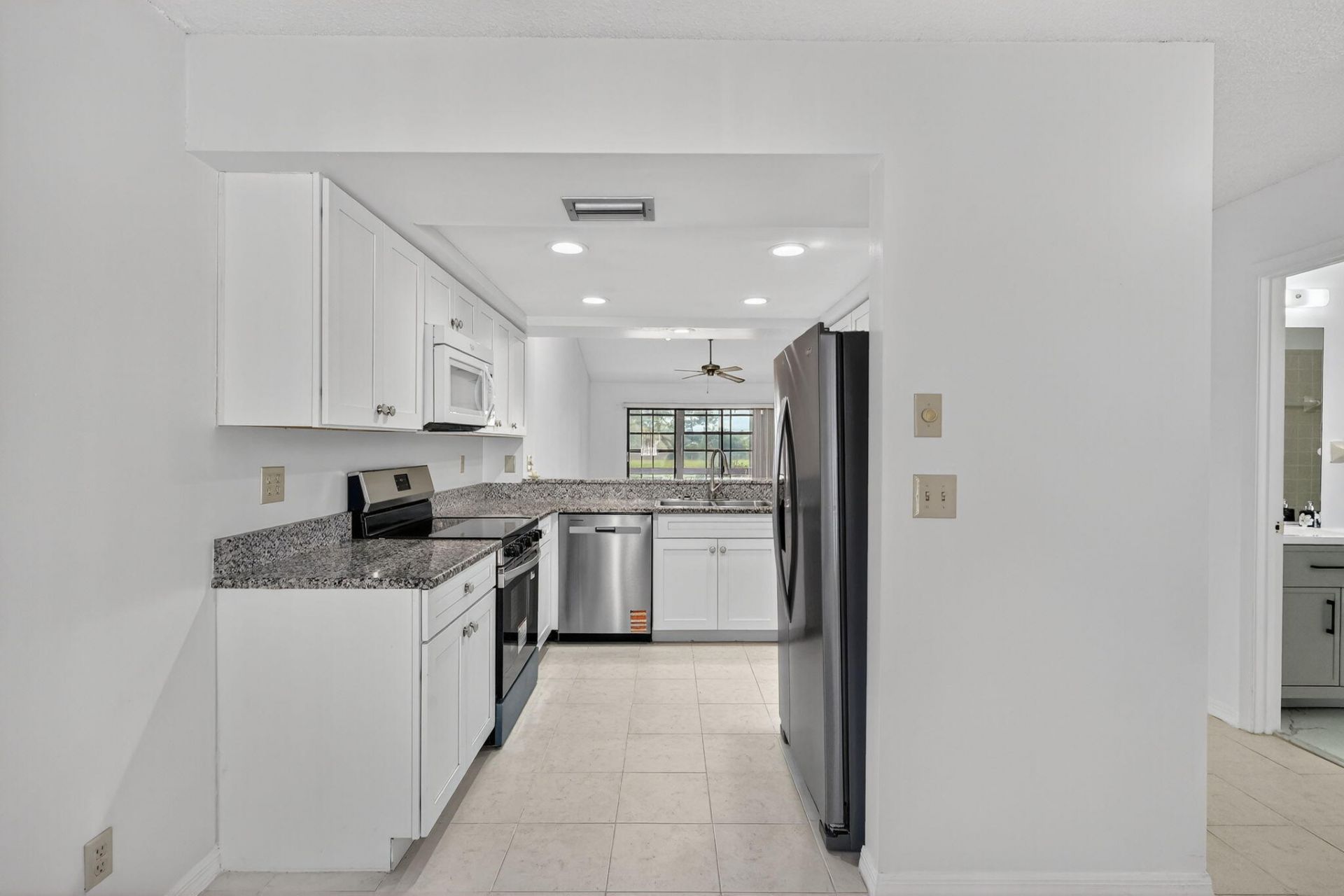 6184 SE Georgetown Place, Hobe Sound, FL 33455 Photo