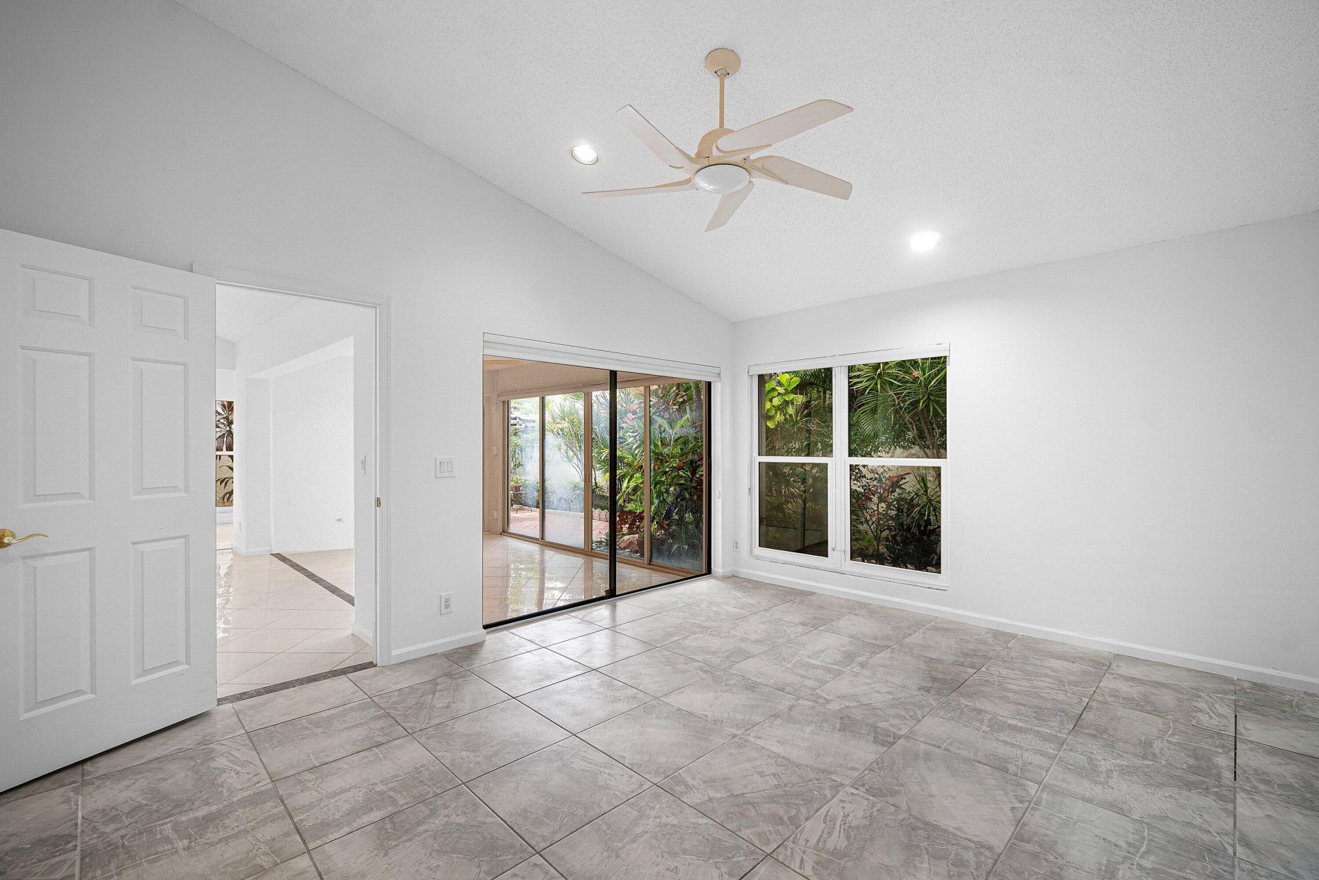 5635 Kiowa Circle, Boynton Beach, FL 33437 Photo