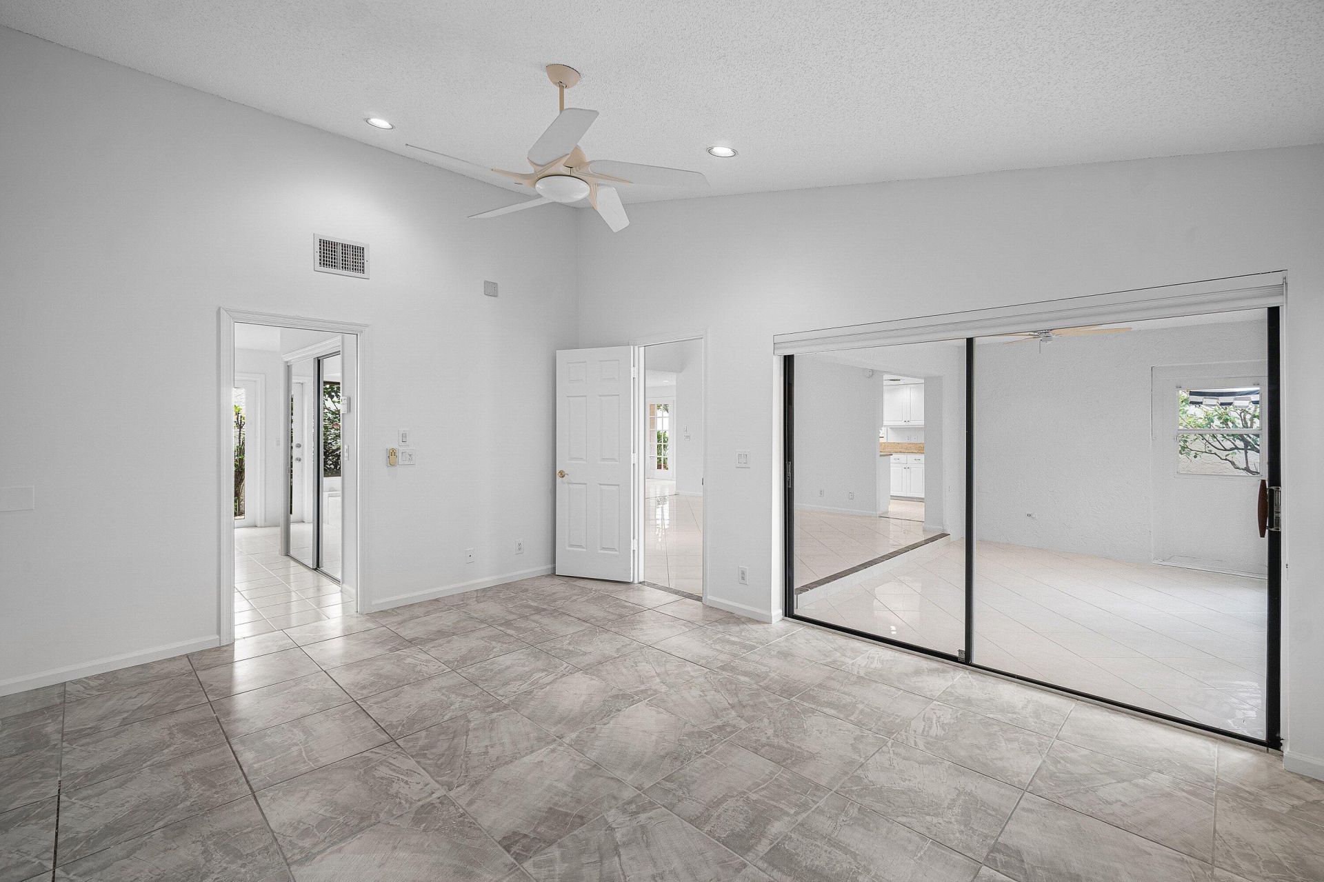 5635 Kiowa Circle, Boynton Beach, FL 33437 Photo