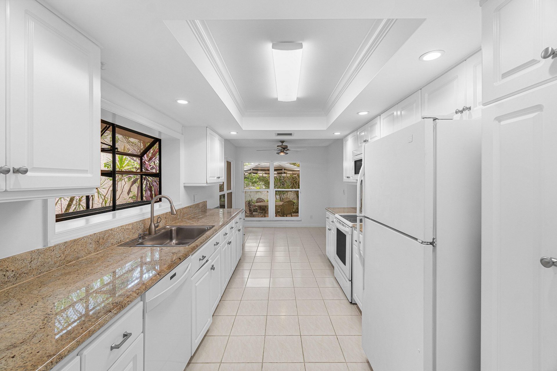 5635 Kiowa Circle, Boynton Beach, FL 33437 Photo