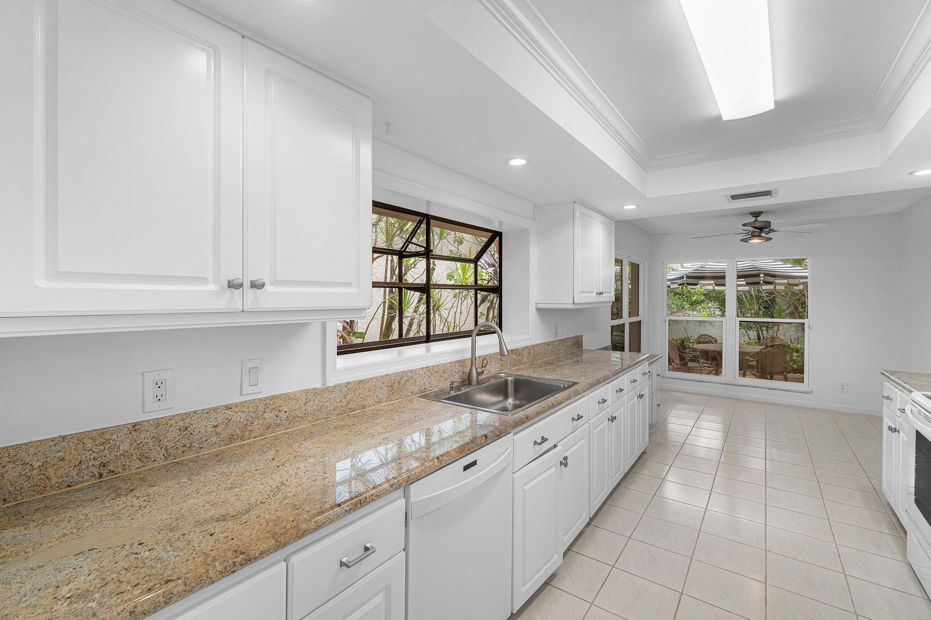 5635 Kiowa Circle, Boynton Beach, FL 33437 Photo