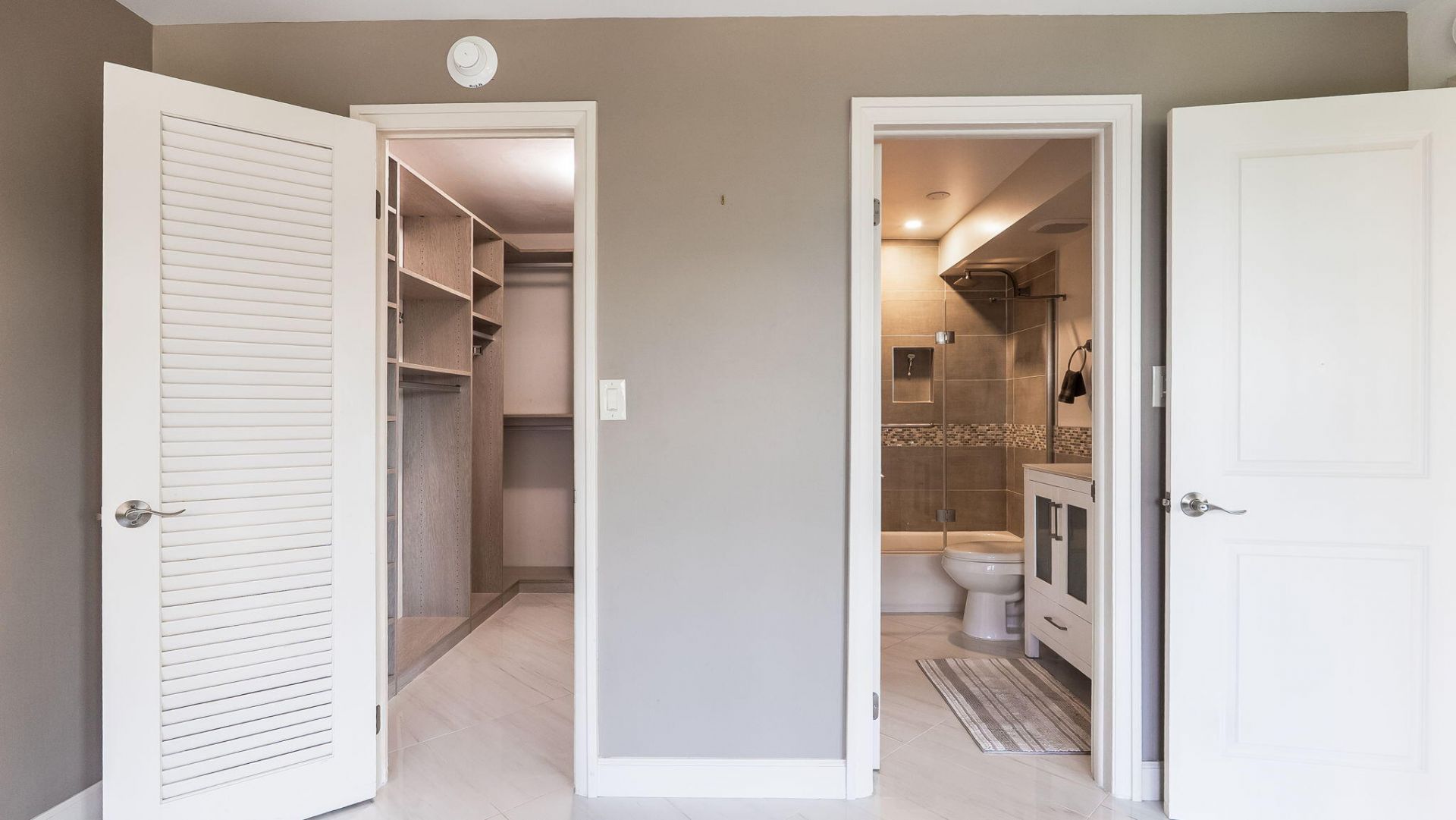 133 N Pompano Beach Boulevard, Unit 204, Pompano Beach, FL 33062 Photo