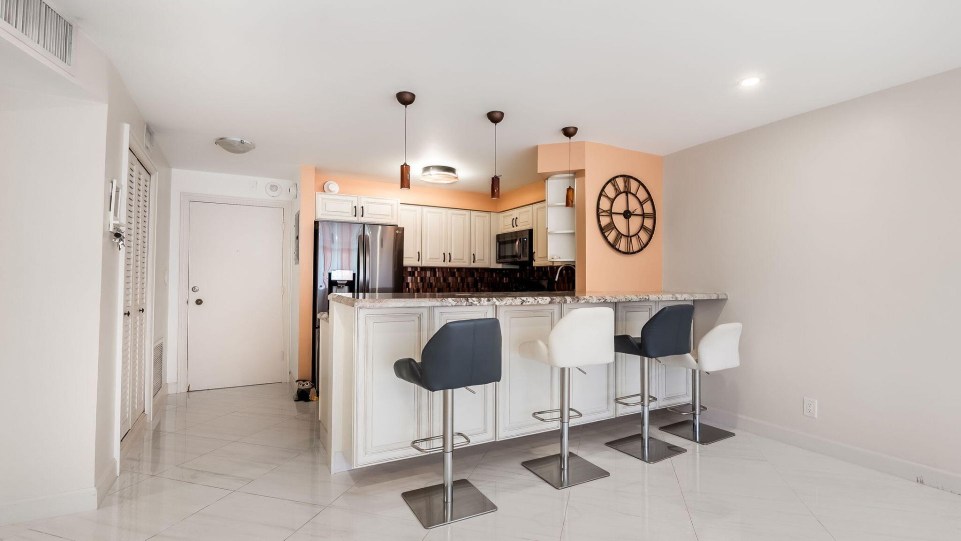 133 N Pompano Beach Boulevard, Unit 204, Pompano Beach, FL 33062 Photo