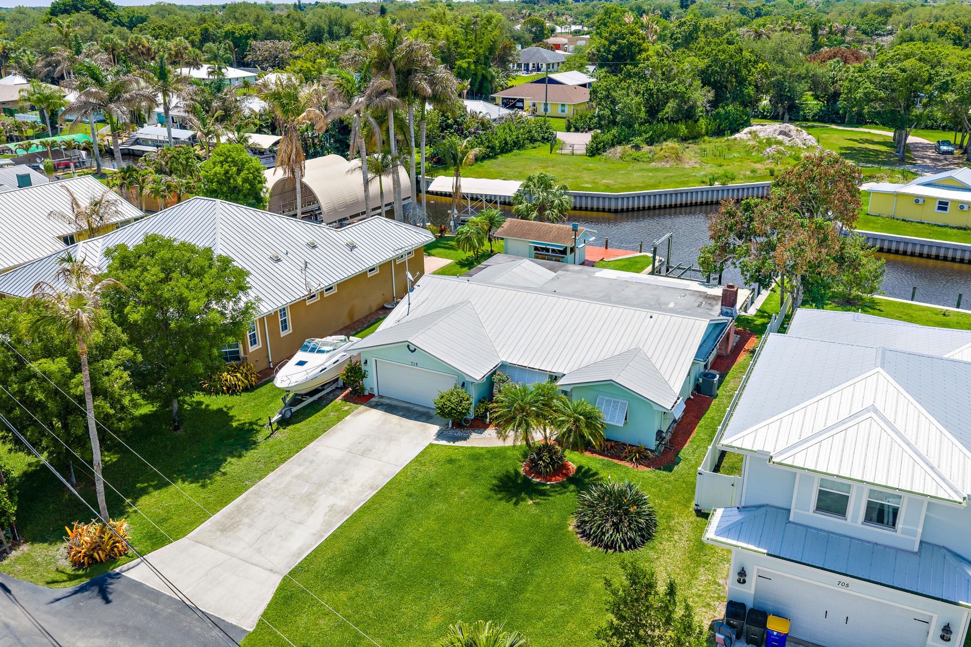 715 SW Rustic Circle, Stuart, FL 34997 Photo