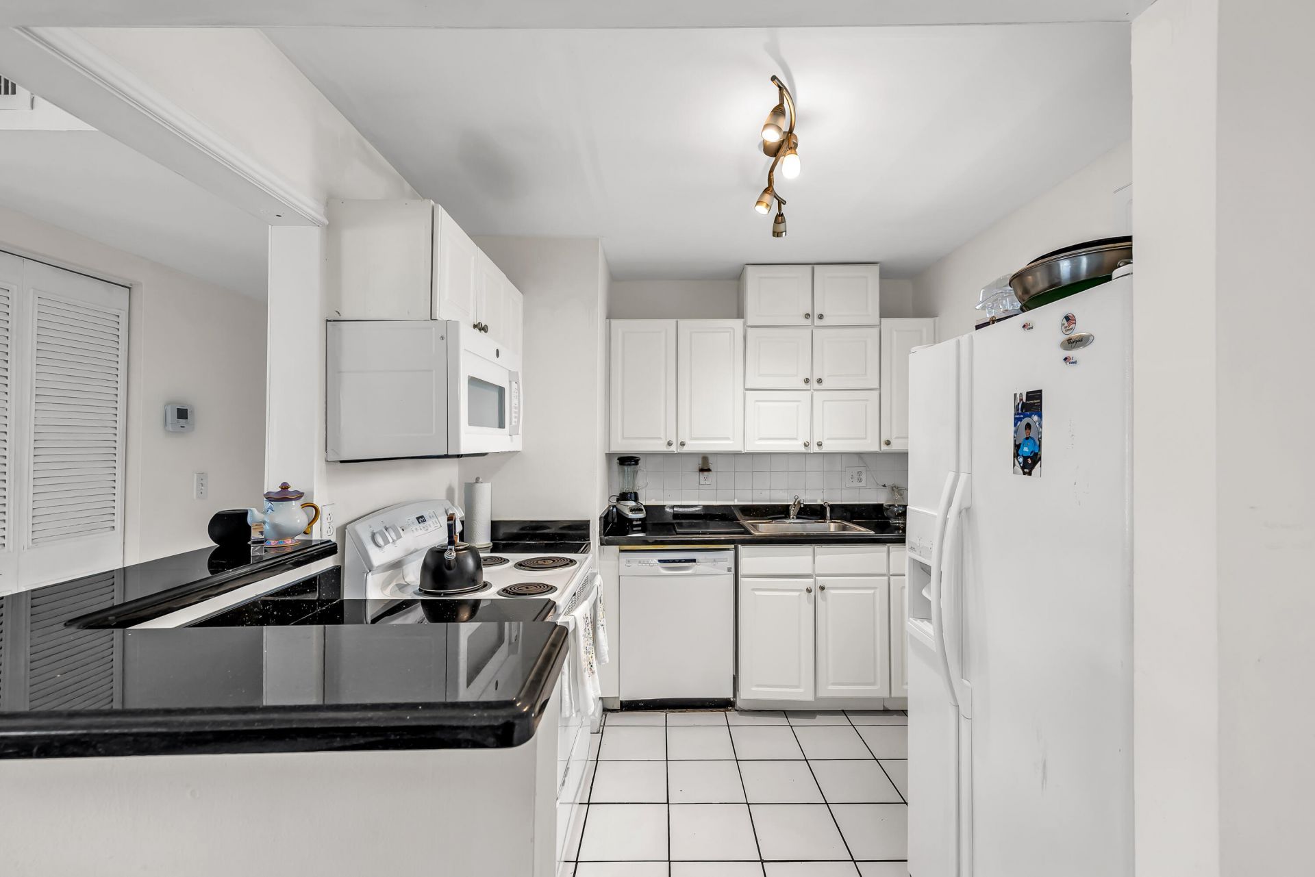 6507 Winfield Boulevard, Unit 211ac, Margate, FL 33063 Photo