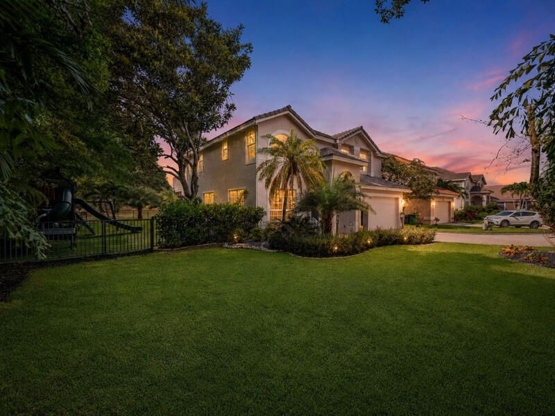12253 Glenmore Drive, Coral Springs, FL 33071 Photo