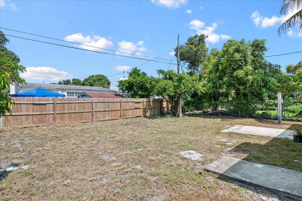 1306 S C Terrace, Lake Worth Beach, FL 33460 Photo