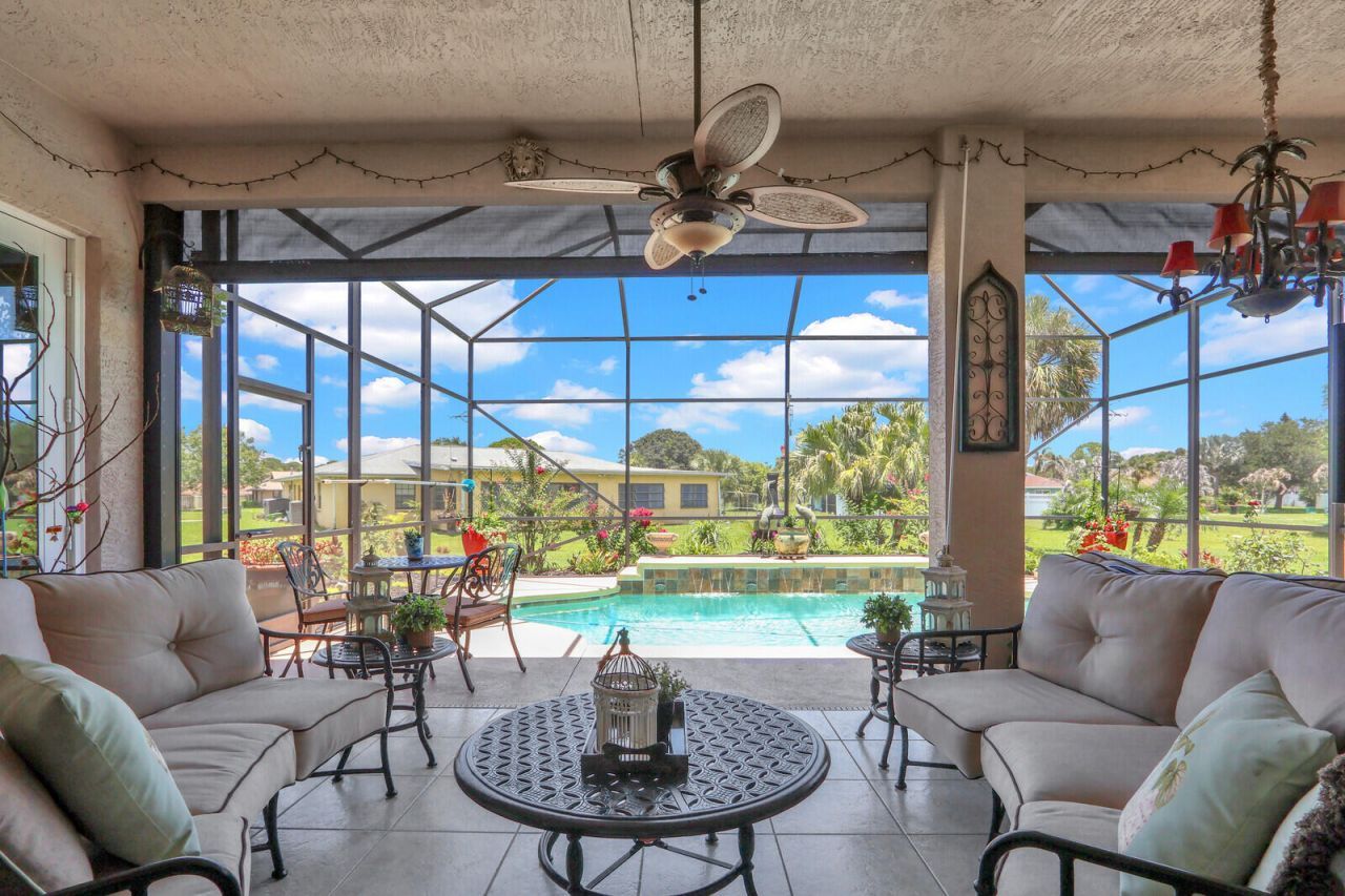 2043 SE Bisbee Street, Port Saint Lucie, FL 34952 Photo