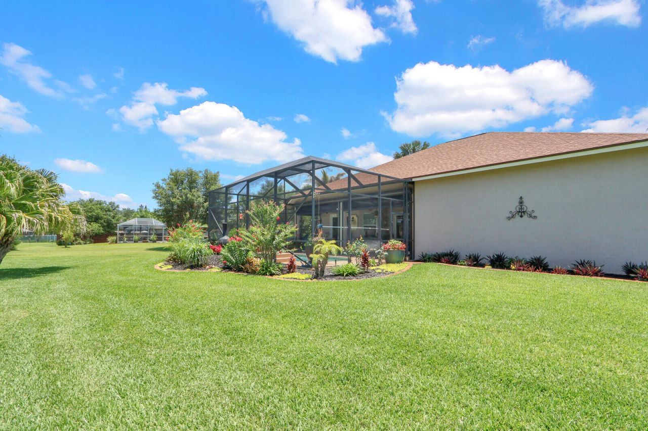2043 SE Bisbee Street, Port Saint Lucie, FL 34952 Photo