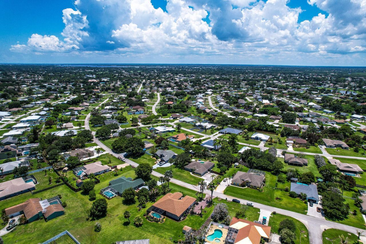 2043 SE Bisbee Street, Port Saint Lucie, FL 34952 Photo