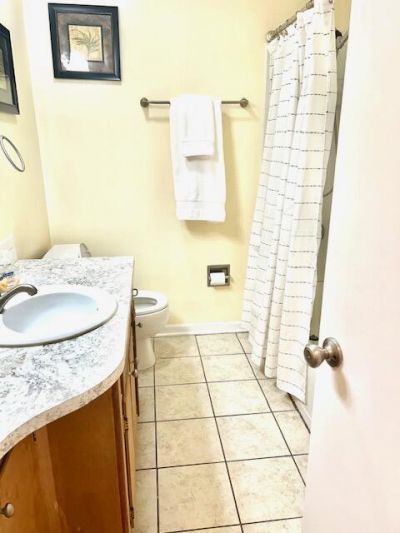 111 Finch Street Photo 23