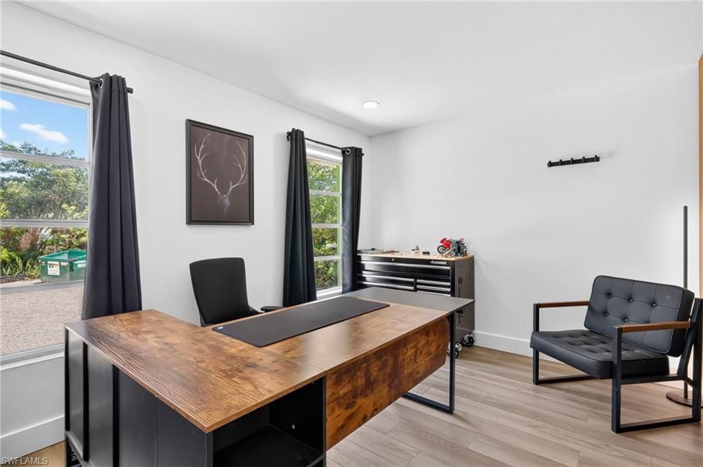 1640 Periwinkle Way , Unit 5, Sanibel, FL 33957 Photo