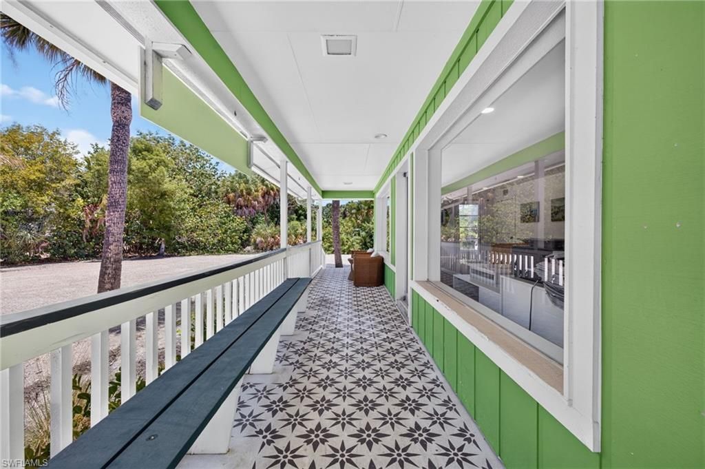1640 Periwinkle Way , Unit 5, Sanibel, FL 33957 Photo