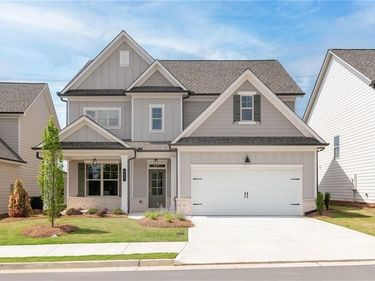 922 Homepark Circle, Buford, GA 30518
