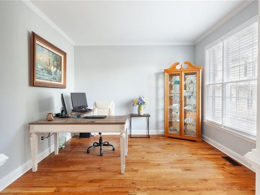 Property Image 6
