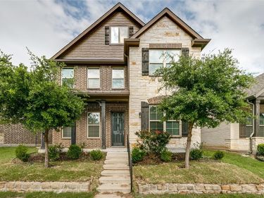 17660 Sequoia Drive, Dallas, TX 75252