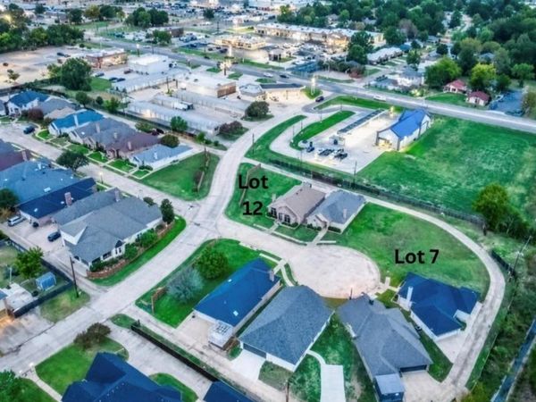 4255 Primrose Lane , Paris, TX 75462