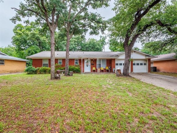 1340 Wildwood , Stephenville, TX 76401