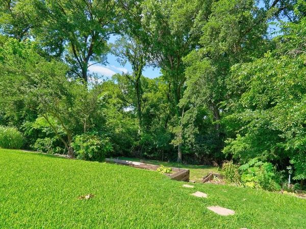 7148 Walling Lane, Dallas, TX 75231