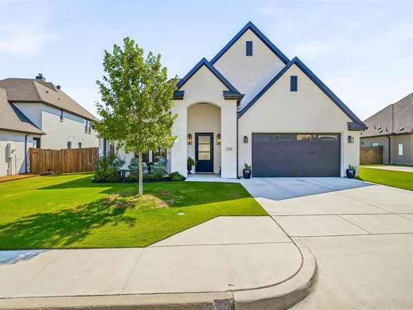 1349 Crown Valley Drive, Weatherford, TX 76087