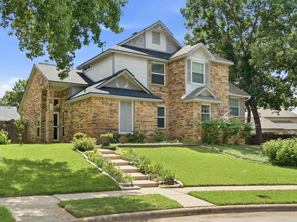 2702 Ansley Court, Euless, TX 76039