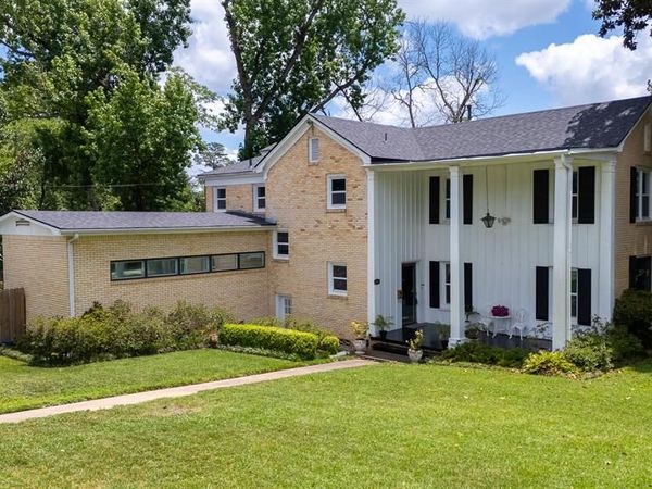 1010 S Chilton Avenue , Tyler, TX 75701