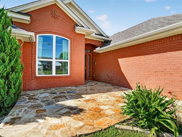 1513 Hayloft Lane, Granbury, TX 76048