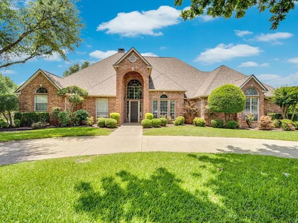 133 Spring Grove Drive, Waxahachie, TX 75165
