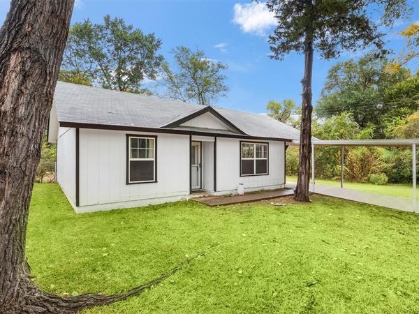 521 Hilltop Drive, Tool, TX 75143